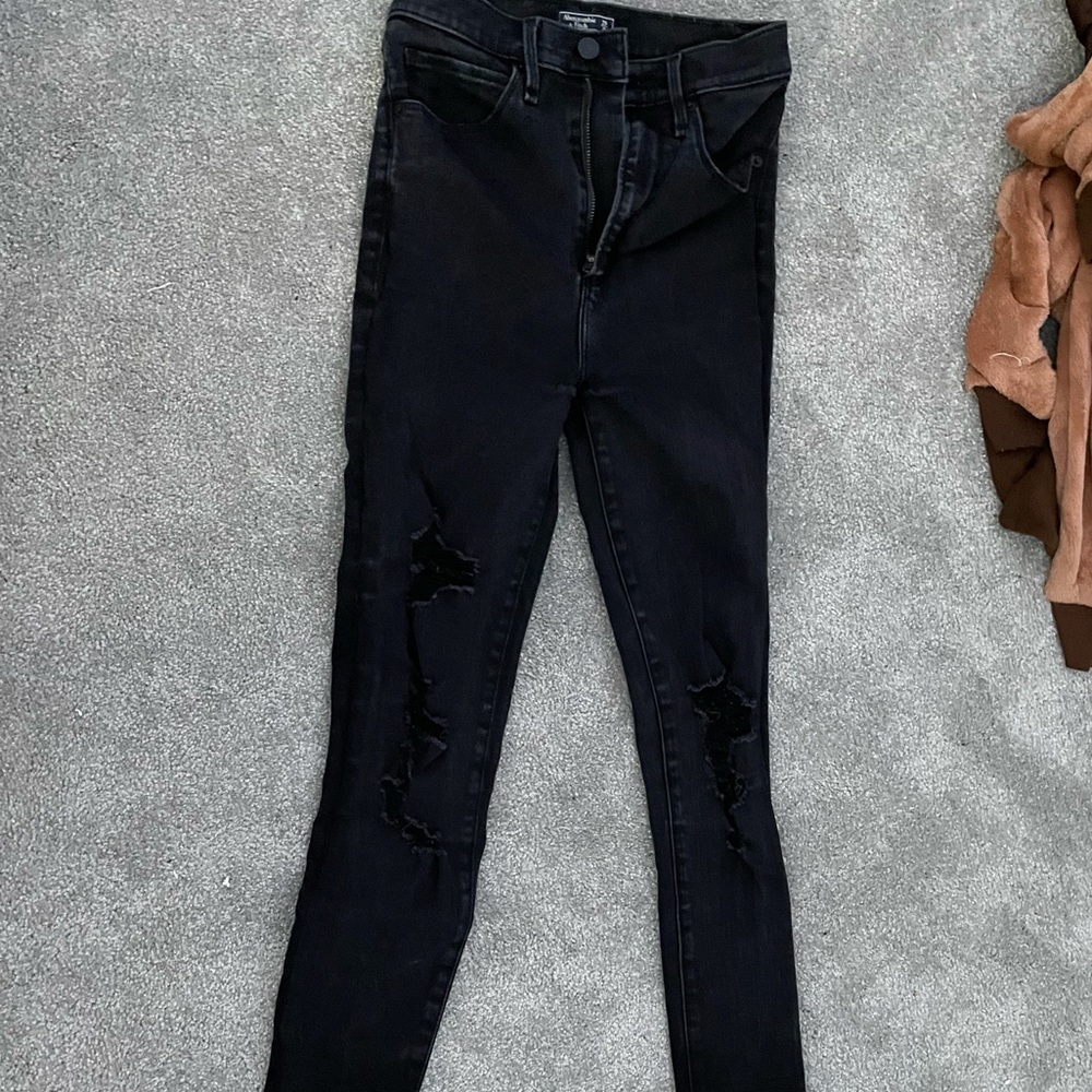 Women’s Black Jeans
